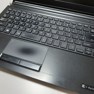 office2019付き 薄型・軽量 DVD内蔵　第６世代Core i5・256GBSSD・８GB・WIN10【東芝 dynabook R73/U】の画像