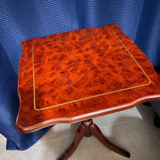 【取引中】【０円】7/27まで　サイドテーブルの画像