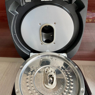 日立　圧力IHスチームレス炊飯器の画像