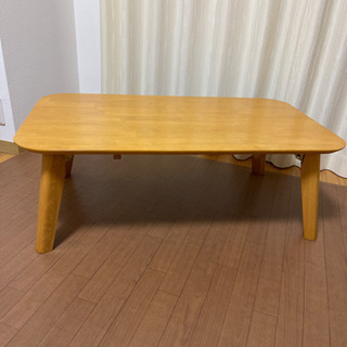 折りたたみ式テーブル