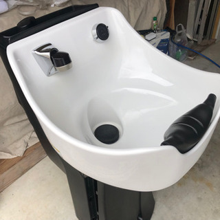 決まりました。タカラベルモント ミノン シャンプー台 