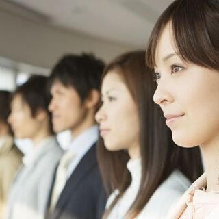 リーチフォークリフト入出庫作業（2名職場でノー残業です）の画像