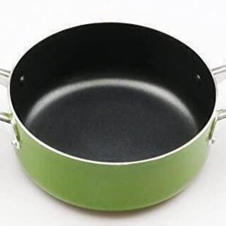 未使用☆パール金属 両手鍋 20cm ガラス鍋蓋付 IH対応 フッ素加工 フォア H-1865

の画像