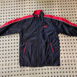 puma★薄手のジャンバー★ウインドブレーカー★中古150㎝