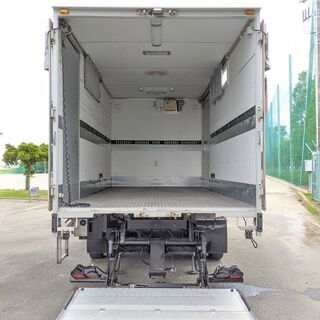 値下交渉有 走行奇跡の１万２千ｋｍ 元災害救援車 格納PG オートマ いすゞフォワード ８ナンバー NOX適合 イベントカー キャンピング カー移動販売車の画像