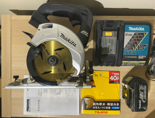 中古 マキタ　HS471D 18V  充電式 マルノコ　セット