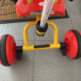 ミッキー＆ミニー 三輪車 西松屋の画像