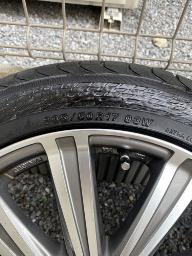アルミホイール　ENKEI ２０５/５０　R１７