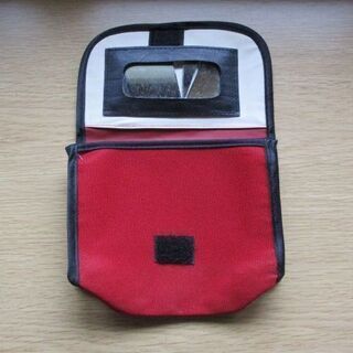 ポーチ  新品未使用品 難ありの画像