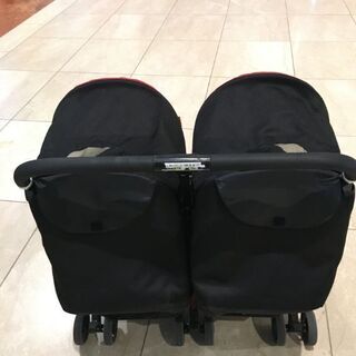 双子　ベビーカーの画像