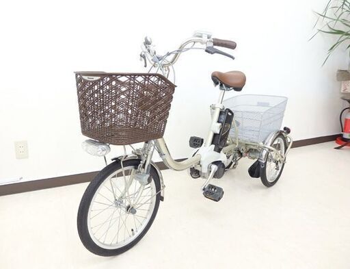 千歳市/恵庭市 パナソニック 電動アシスト三輪自転車 かろやかライフ EB BE-ENR836T 3段切替 チタンシルバー エコナビ