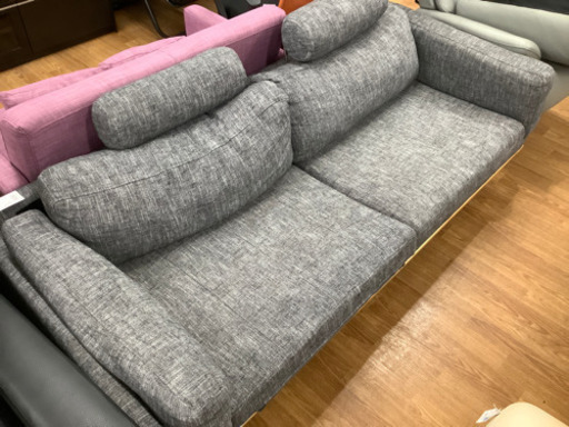 ヘッドレスト付き！2人掛けソファー売ります！