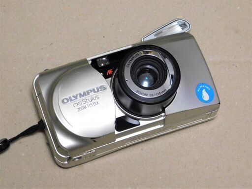 オリンパス「∞Stylus ZOOM 115DLX」（フィルムカメラ）