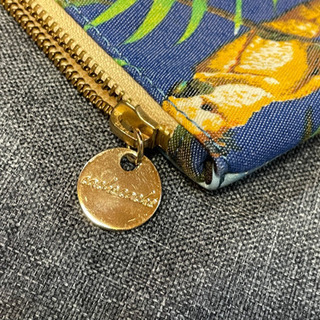 美品★UN BILLION (アンビリオン）クラッチバッグの画像