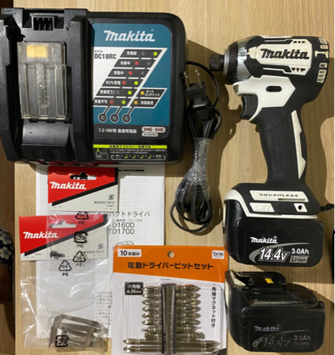 中古　マキタ　TD160D 14V  インパクトドライバ　白　フルセット