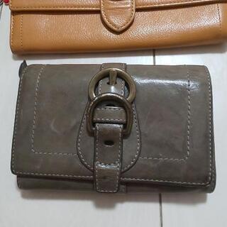 COACH お財布 他  2点セットで2000yen!!（ばら売りOK！　下段→2000円、中央→500円、上段→売り切れ）の画像