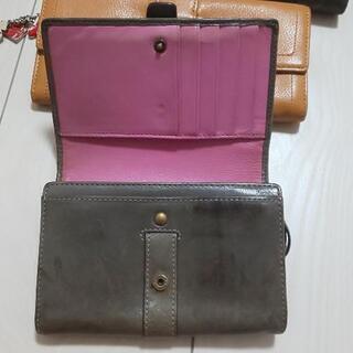 COACH お財布 他  2点セットで2000yen!!（ばら売りOK！　下段→2000円、中央→500円、上段→売り切れ）の画像