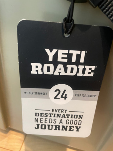 YETI クーラーボックス ローディー　24 タン