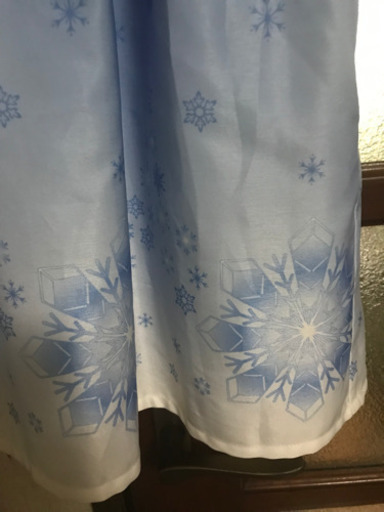 axes femme Kids アナと雪の女王 ドレス 130cm