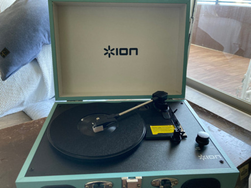 レコードプレーヤー！トランク型