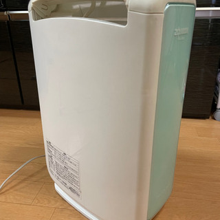 受け渡し予定者決定　象印　除湿機の画像