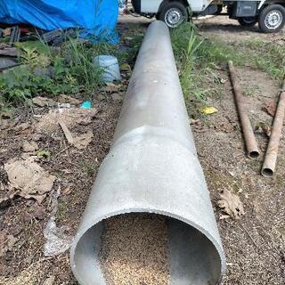 塩ビパイプ400cm弱