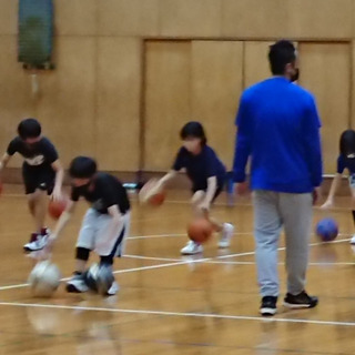 バスケットスクール生徒募集中！
