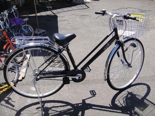 美品　DCM　パンクしにくい自転車　２７インチ　３段切り替え