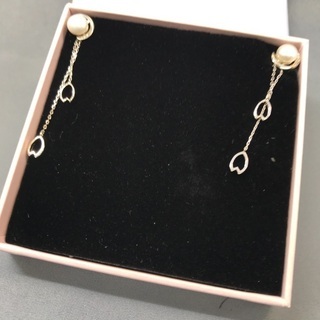 105◎揺れるパールピアスの画像