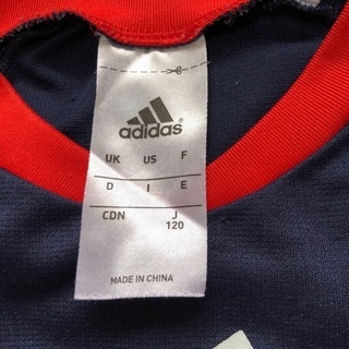 adidas 120cmの画像
