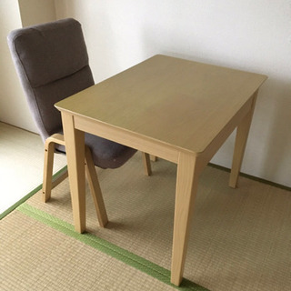 ニトリ　コタツデスク　イス&毛布付き