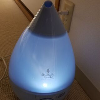 加湿器 SHIZUKU touch+　100円　タイマー・ライト機能付きの画像