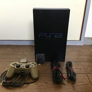 PS2とゲームソフト2本メモリーカード1枚まとめて売ります
