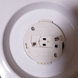 照明器具４個（大×２、小×２）　良い状態、電球・豆球・リモコン付き　500〜2000円に値下げの画像