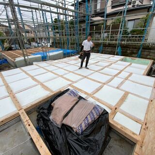 木造住宅専門の上棟鳶募集！！未経験者も大歓迎！！空いた休日などに気軽にアルバイトに来てみませんか？正社員も随時募集中！の画像