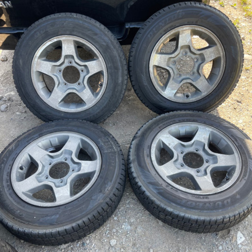 ジムニー　アルミ付き　タイヤ　16インチ　175/80R16 スタッドレス  タイヤ