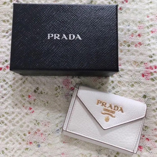 取引終了 】PRADA 三つ折り財布 プラダ 【公式通販】
