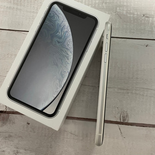iPhone XR,white,64GB 美品ですの画像