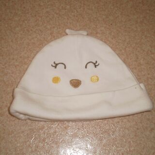 ベビー帽子　４２㎝の画像