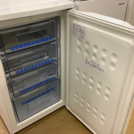 ○Abitelax  1ドア電気冷凍庫　引き出し4段・容量100L