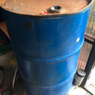 ドラム缶の画像