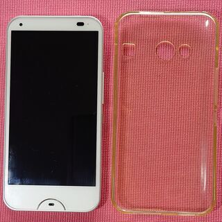 【2017年購入、初期化済、SIMロック解除】京セラ防水スマホ　...