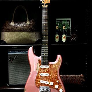 ストラトキャスター　レリック加工　squier by  fender Squier ストラトキャスター レリック加工 - メルカリ