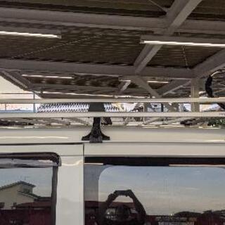 THULE / スーリー製　ルーフキャリアの画像