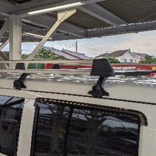 THULE / スーリー製　ルーフキャリアの画像