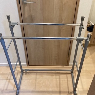 【荻窪】ハンガーラック【無料！】の画像