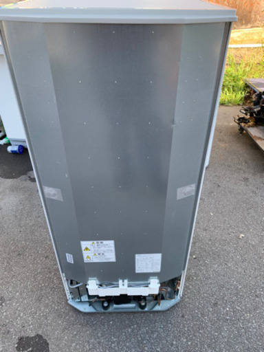 良品 AQUA アクア 157L 2ドア冷蔵庫 ノンフロン冷凍冷蔵庫 AQR-16F 2017年製 作動良好