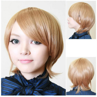 【譲ります】ファッションウィッグ3種類の画像
