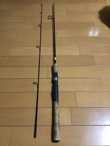 釣り竿　スピニング　バス釣り