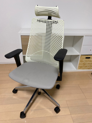 サリダチェア　イトーキ　YL9